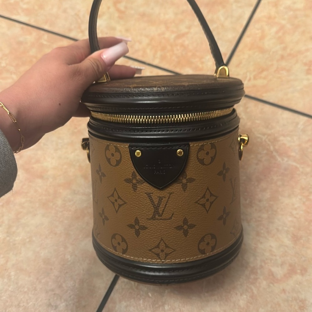 Louis vuttion Cannes monogram
